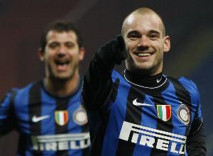 斯内德回忆贝尼特斯执教国米：他来的时机不对，我们相处并不容易